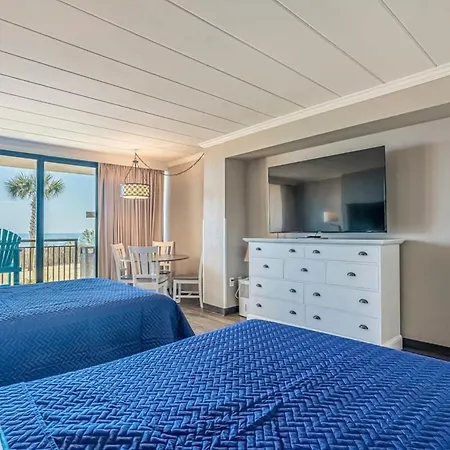 Great 1St Floor Unit That Looks Right Out Onto The Beach With Direct Access